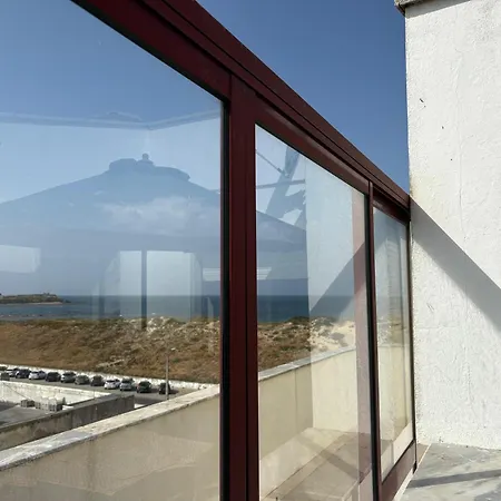 דירה Beachfront Barbecue